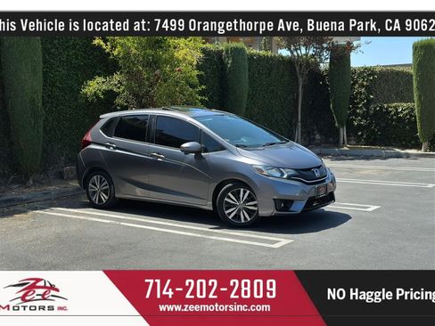 Used 2017 Honda Fit EX image 4