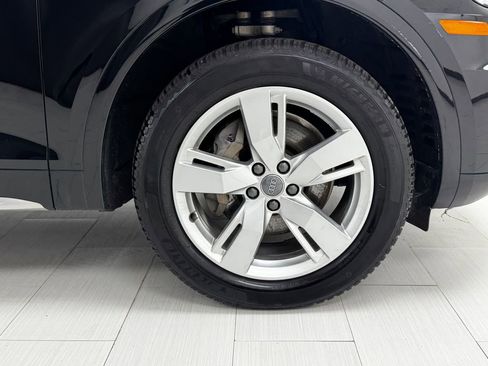 Used 2019 Audi Q5 2.0T Premium Plus w/ Premium Plus Package image 43