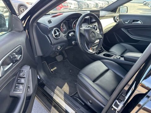 Used 2020 Mercedes-Benz GLA 250 4MATIC image 8
