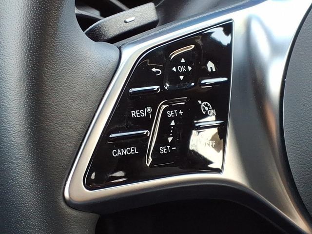 Certified 2025 Mercedes-Benz GLC 350e 4MATIC image 9