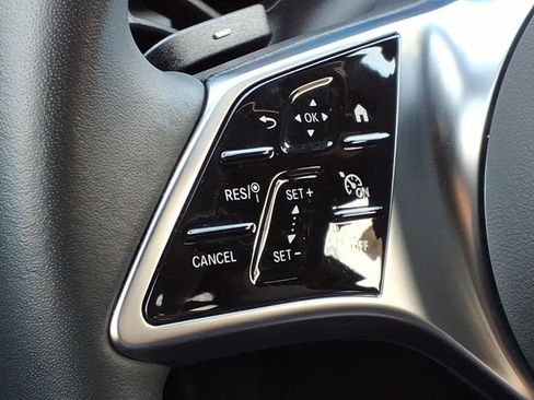 Certified 2025 Mercedes-Benz GLC 350e 4MATIC image 9