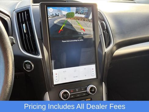 Used 2024 Ford Edge SE AWD/4WD image 9
