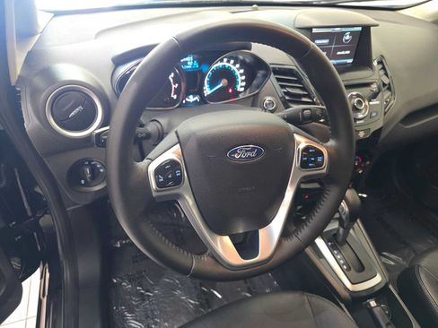 Used 2014 Ford Fiesta Titanium FWD image 2