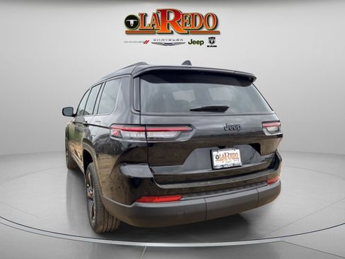 New 2025 Jeep Grand Cherokee L Limited w/ Black Appearance Package image 5