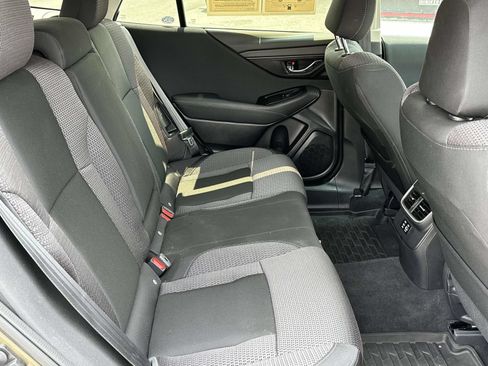 Certified 2025 Subaru Outback Premium AWD/4WD image 15