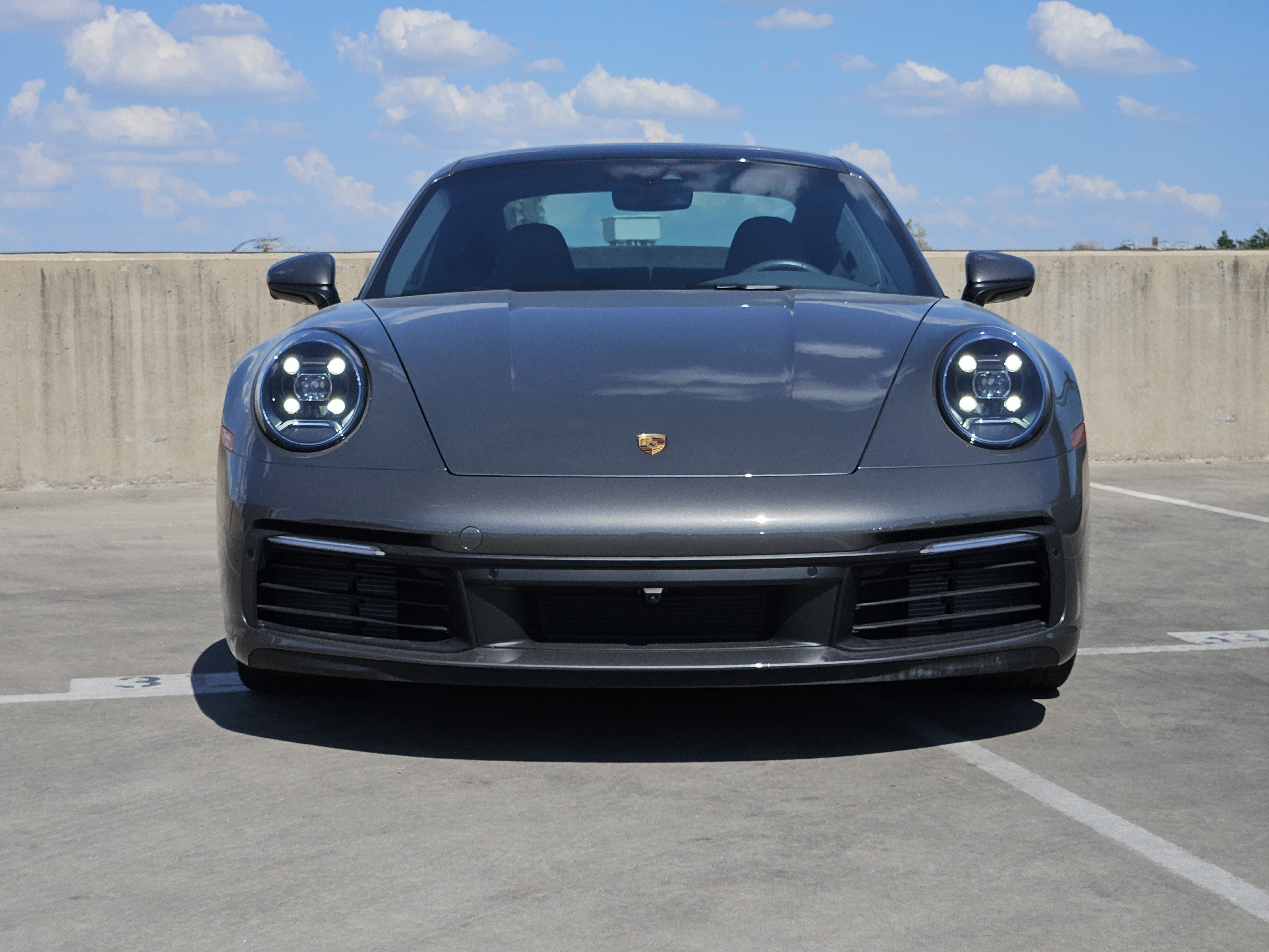 Used 2023 Porsche 911 Carrera 4 AWD/4WD image 11