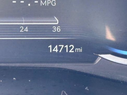 Used 2026 Genesis G70 2.5T RWD image 26