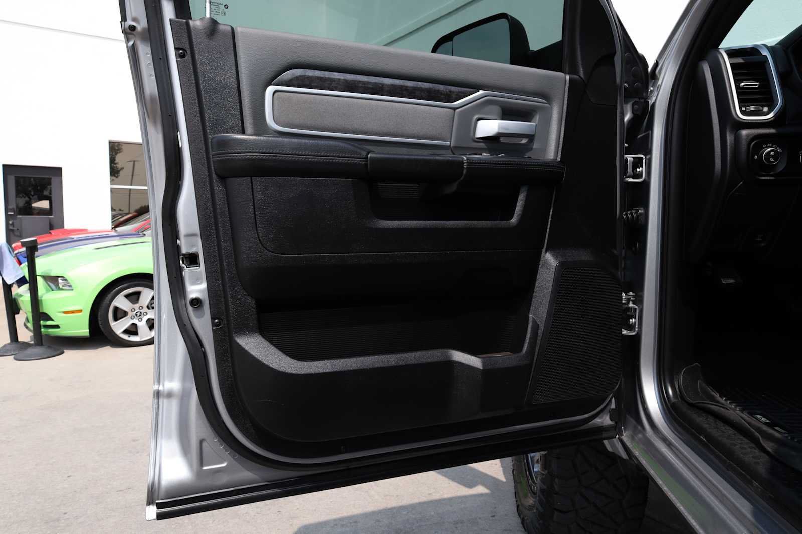 Used 2022 RAM 2500 Lone Star w/ Level A Equipment Group AWD/4WD image 44