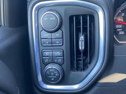 Used 2021 Chevrolet Silverado 1500 LT Trail Boss w/ Convenience Package II AWD/4WD image 20