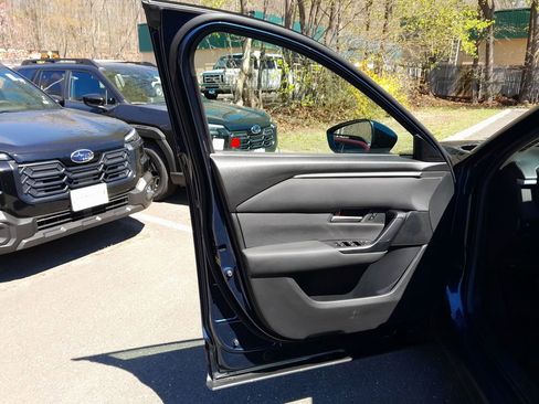 Used 2024 MAZDA CX-50 AWD 2.5 S w/ Weather Package image 11