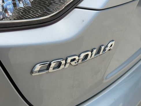 Used 2024 Toyota Corolla LE FWD image 10