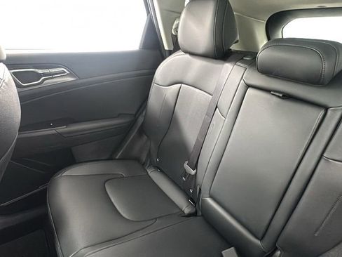 New 2026 Kia Sportage EX w/ EX Panoramic Sunroof Package image 14