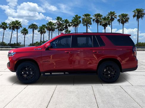 Used 2022 Chevrolet Tahoe Z71 w/ Luxury Package image 6