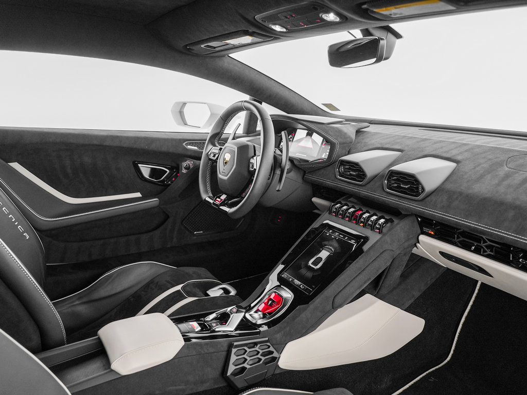 Used 2024 Lamborghini Huracan Tecnica RWD image 25
