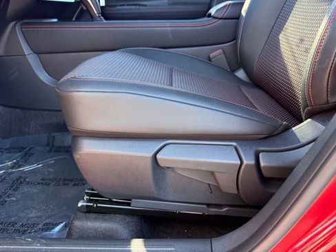 New 2026 Nissan Kicks SR w/ Cold Weather Package image 16