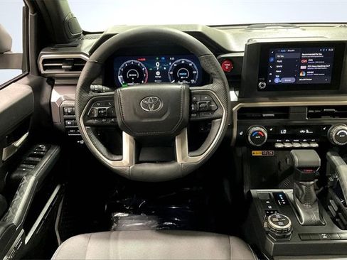 Used 2025 Toyota Tacoma TRD Off-Road w/ TRD Off Road Upgrade Package image 5