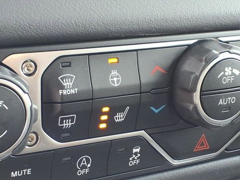 New 2025 Jeep Wrangler Sahara AWD/4WD image 8