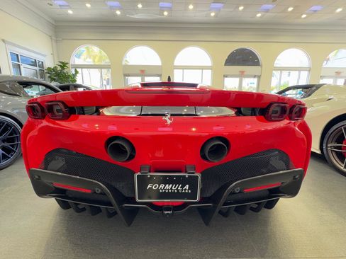 Used 2022 Ferrari SF90 Stradale image 22