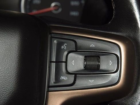 Used 2022 Chevrolet Silverado 2500 High Country w/ Safety Package II image 33