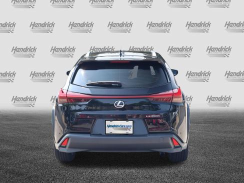 Used 2021 Lexus UX 250h w/ Accessory Package (Z1) AWD/4WD image 8