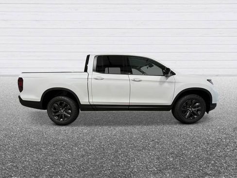 New 2026 Honda Ridgeline Sport image 8