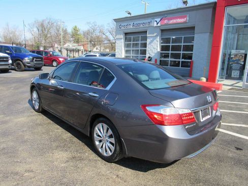 Used 2015 Honda Accord EX-L image 15