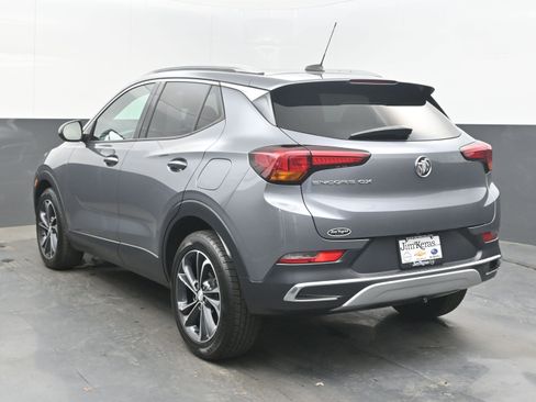Used 2020 Buick Encore GX Essence image 6