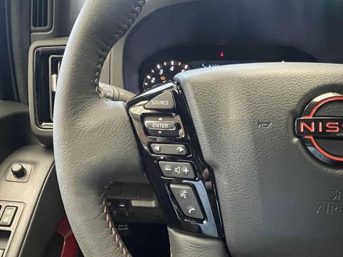 New 2025 Nissan Frontier PRO-4X image 17