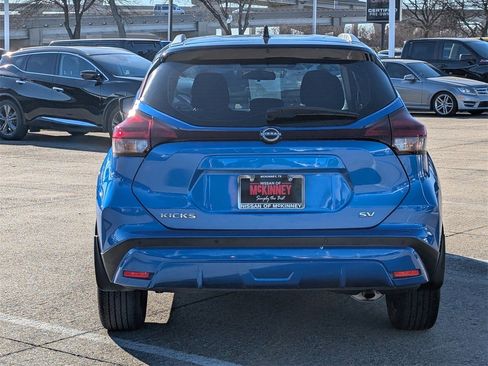 Certified 2023 Nissan Kicks SV image 5