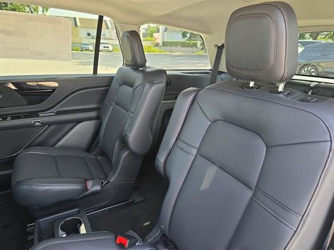New 2025 Lincoln Aviator 2WD w/ Equipment Group 101A image 13