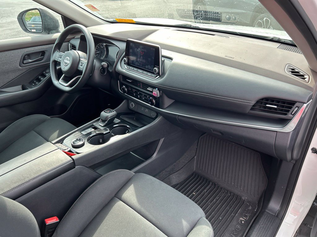 Used 2023 Nissan Rogue S AWD/4WD image 36