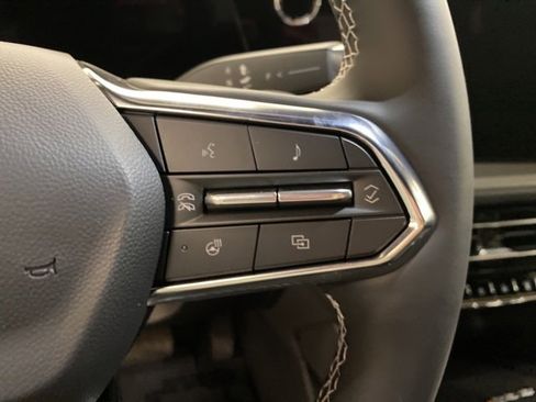 New 2026 Chevrolet Traverse LT w/ Driver Confidence Package image 33