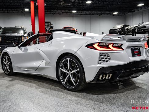 Used 2020 Chevrolet Corvette Stingray Premium Conv w/ 3LT Preferred Equipment Group image 3