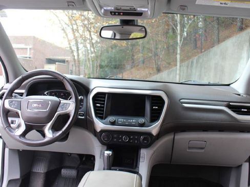 Used 2019 GMC Acadia SLT FWD image 14