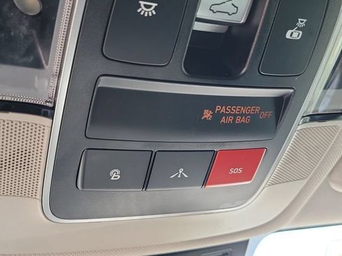 Certified 2023 Hyundai Sonata SEL w/ Convenience Package FWD image 19