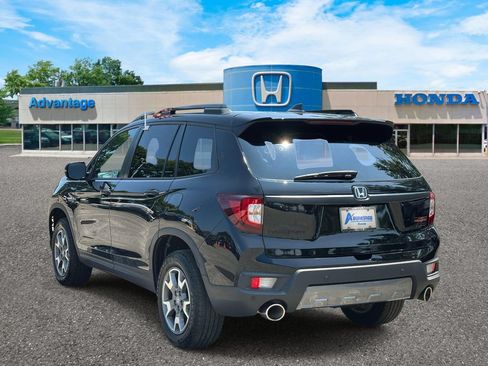 Certified 2023 Honda Passport TrailSport image 5