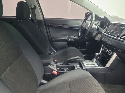 Used 2016 Mitsubishi Lancer SE image 21