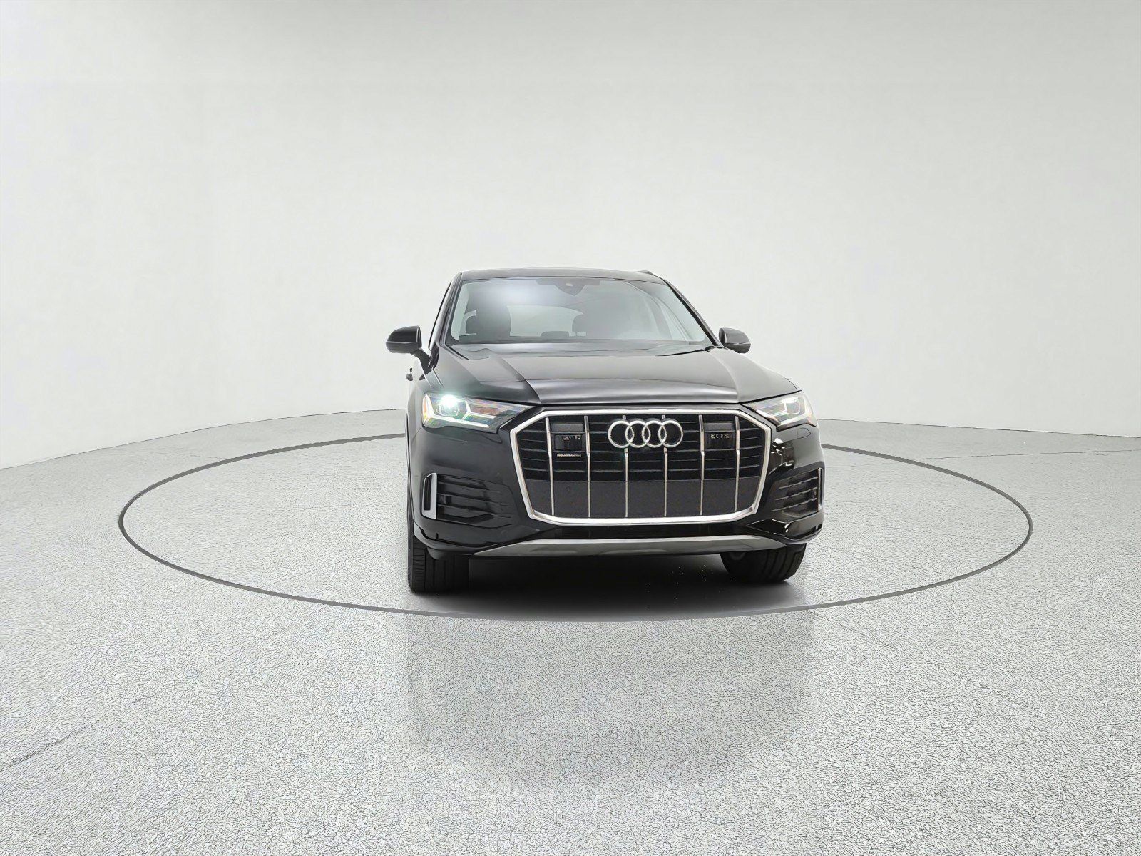 Used 2023 Audi Q7 2.0T Premium AWD/4WD image 2