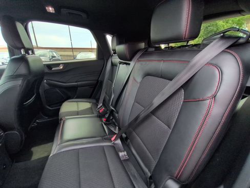 Used 2025 Ford Escape ST-Line AWD/4WD image 27