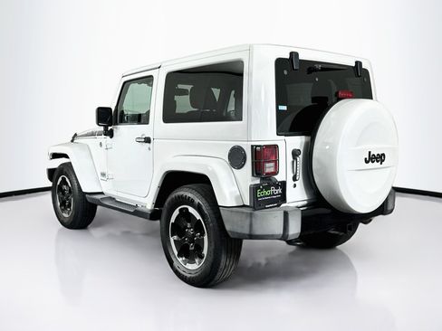 Used 2014 Jeep Wrangler Sahara AWD/4WD image 5