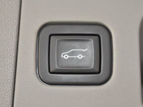 Used 2023 Cadillac XT5 Premium Luxury AWD/4WD image 15
