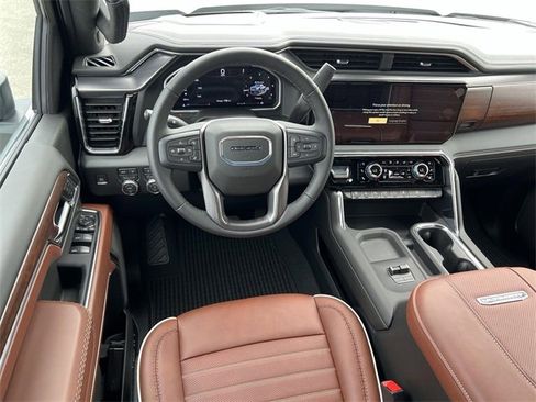 New 2026 GMC Sierra 2500 Denali Ultimate w/ Max Trailering Package image 11