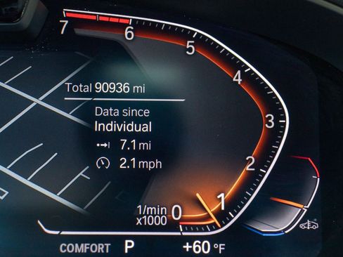 Used 2023 BMW 530i image 36