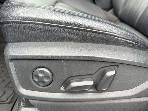 Used 2020 Audi Q5 2.0T Premium Plus w/ Premium Plus Package image 14