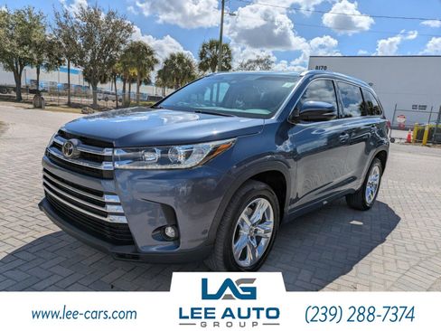 Used 2019 Toyota Highlander Limited image 6