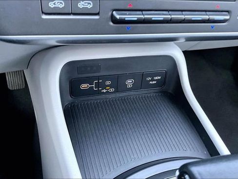 Used 2024 Hyundai Kona SEL image 15