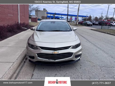 Used 2016 Chevrolet Malibu Premier w/ Driver Confidence Package image 11
