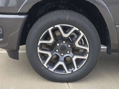 New 2026 RAM 1500 Laramie w/ Laramie Southwest Edition AWD/4WD image 10