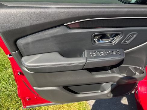 Certified 2023 Honda Pilot Elite image 10