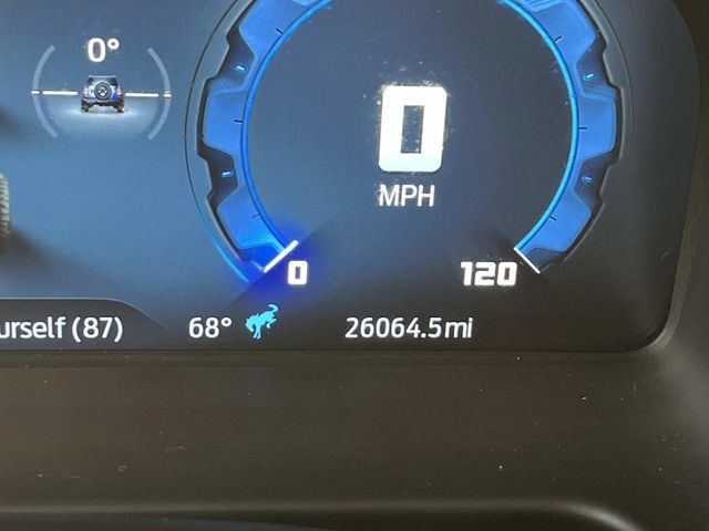Used 2025 Ford Bronco 4-Door AWD/4WD image 35